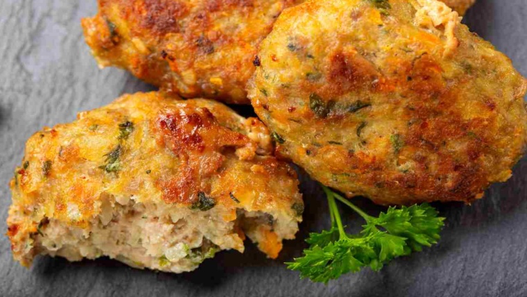 Polpette di pane, scopri il trucco per farle saporite e buone anche senza carne